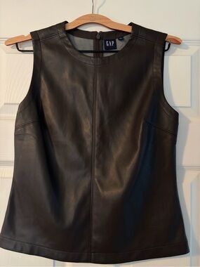 Gap Vegan Leather Shell Tank in Terra Brown (Size Small)